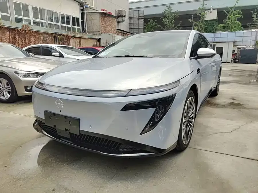 Nissan N7