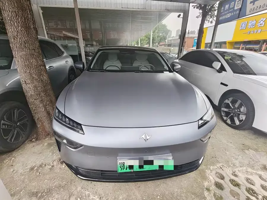 Dongfeng eπ007