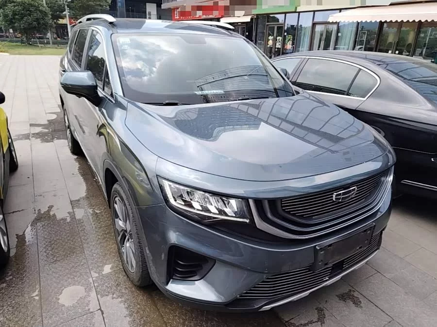 Geely Okavango