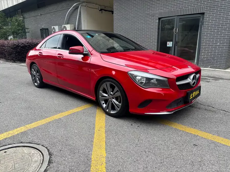 Mercedes-Benz CLA