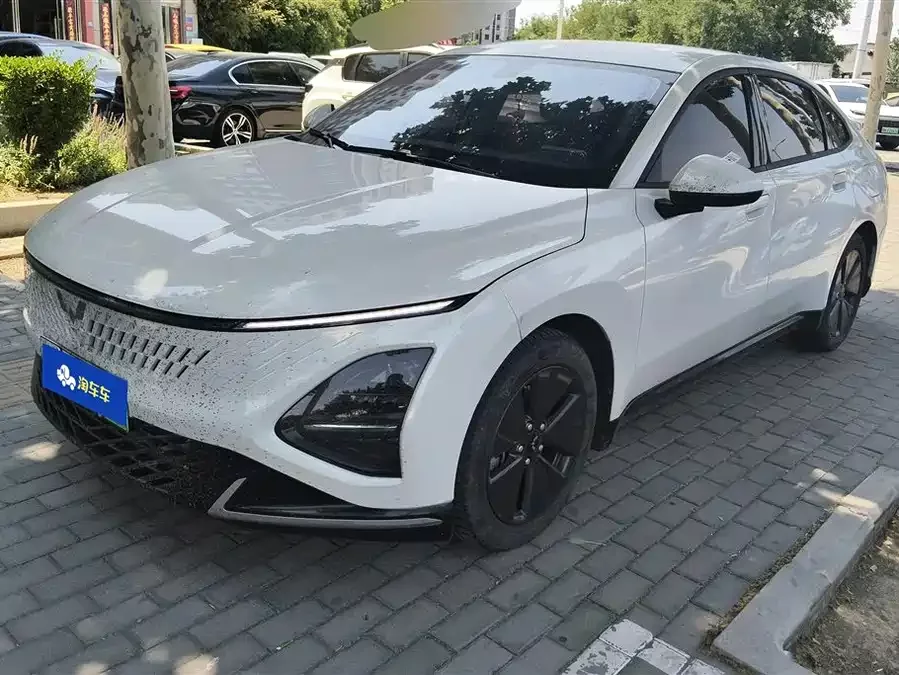 Wuling Starlight