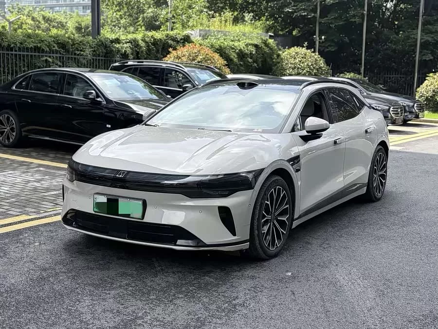 Zeekr 007GT