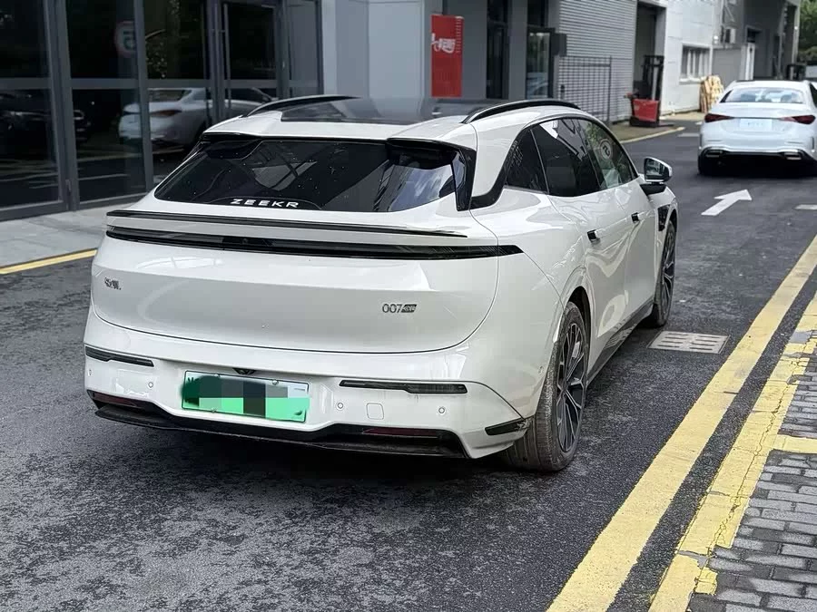Zeekr 007GT
