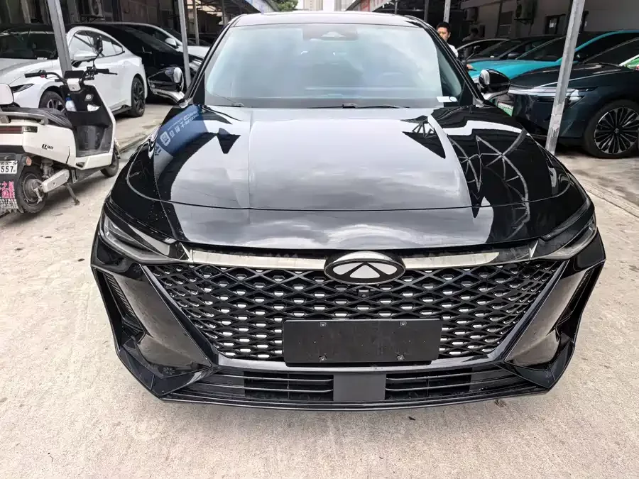 Chery Fengyun A8