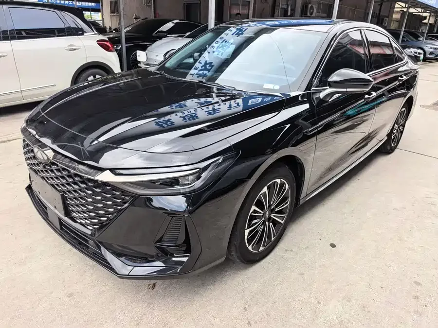 Chery Fengyun A8