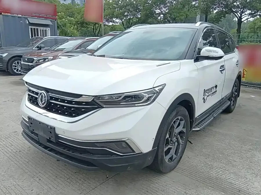 Dongfeng AX7