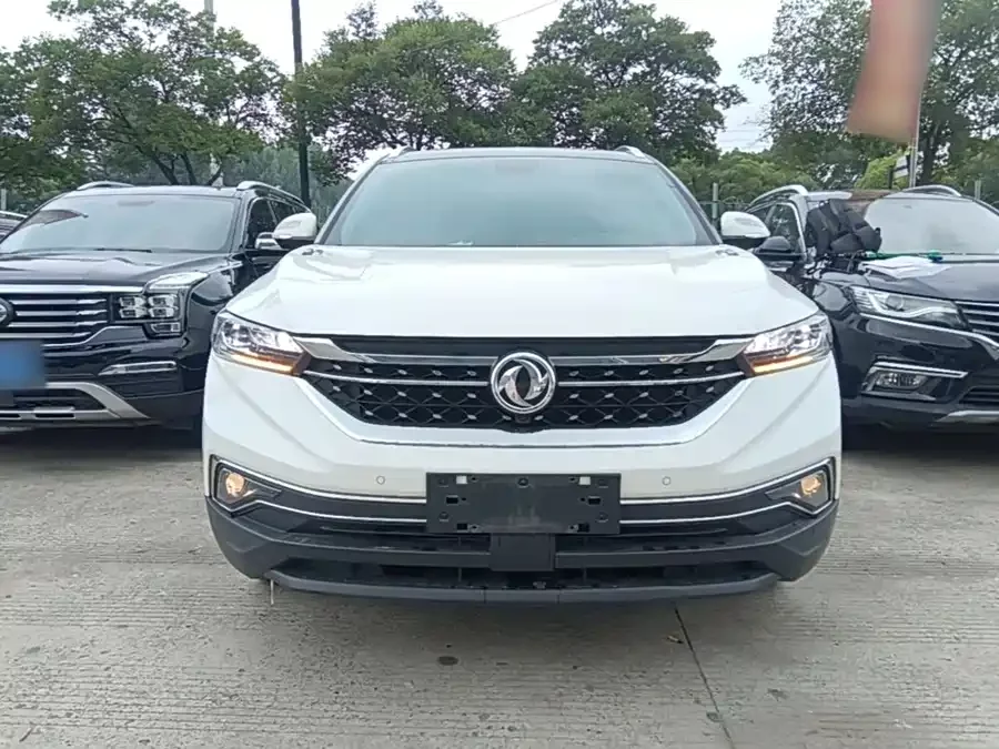 Dongfeng AX7