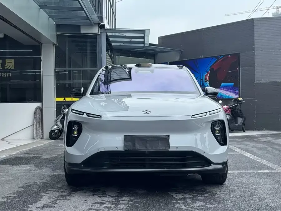 NIO EC6