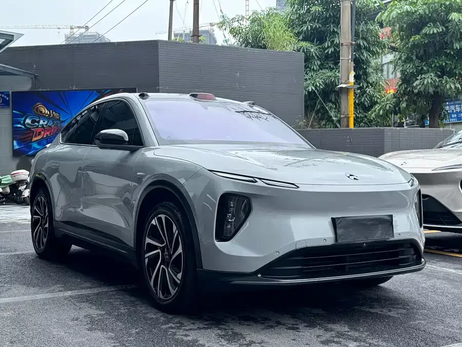 NIO EC6