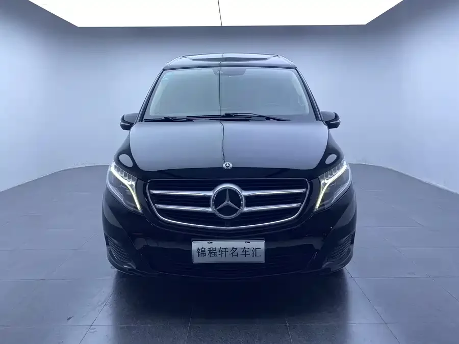 Mercedes Benz Class V