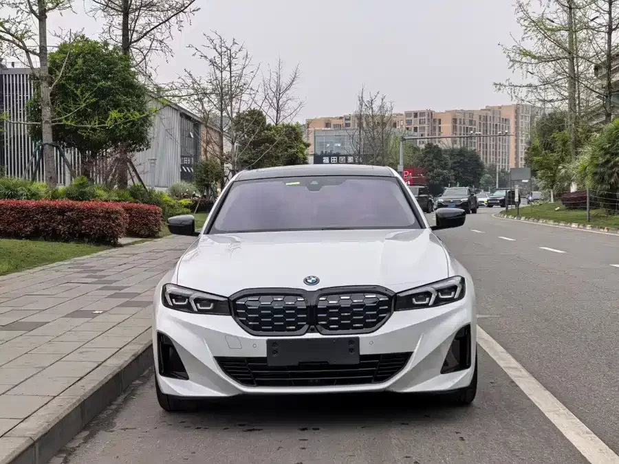 BMW i3