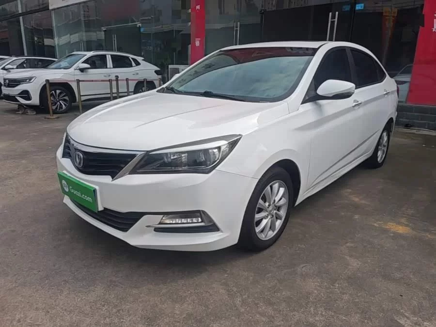 Changan Yuexiang V7