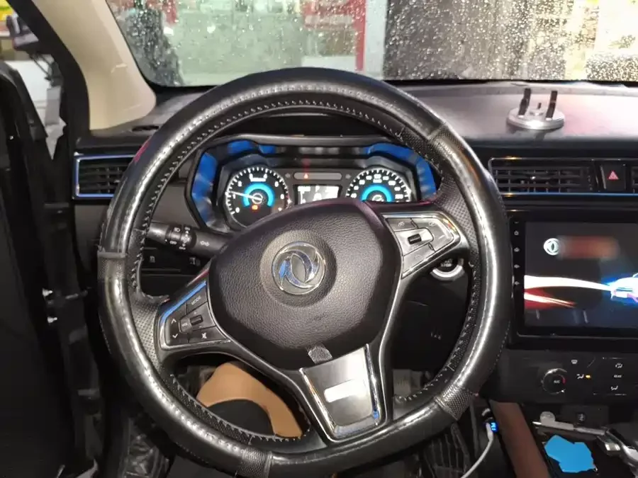 Dongfeng Fengguang 580