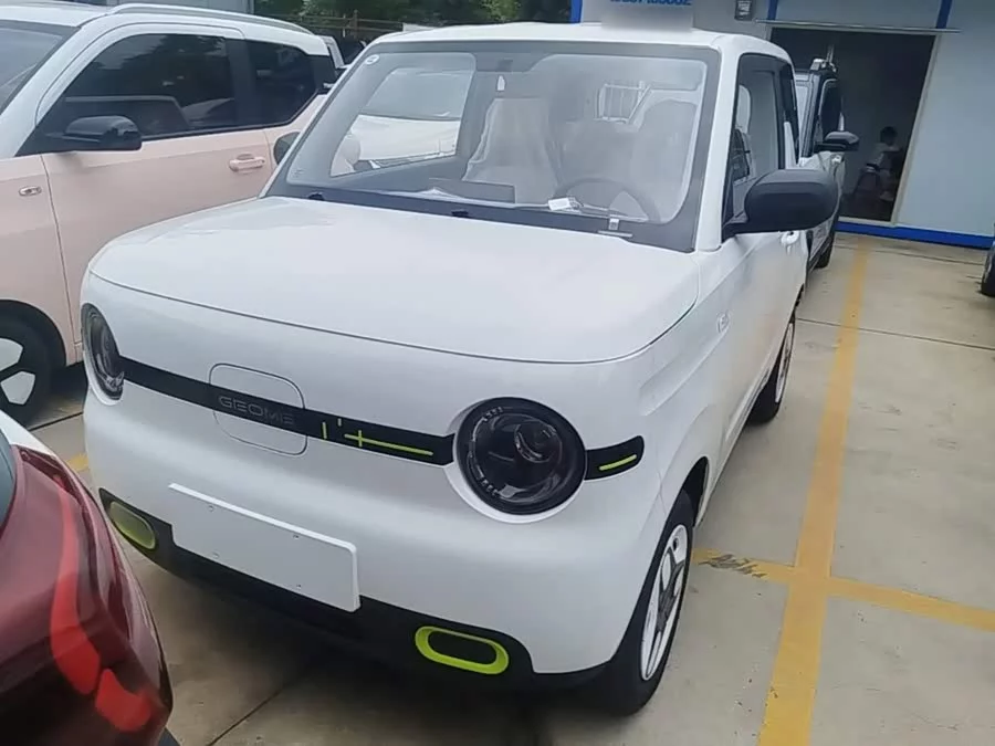 Geely Panda