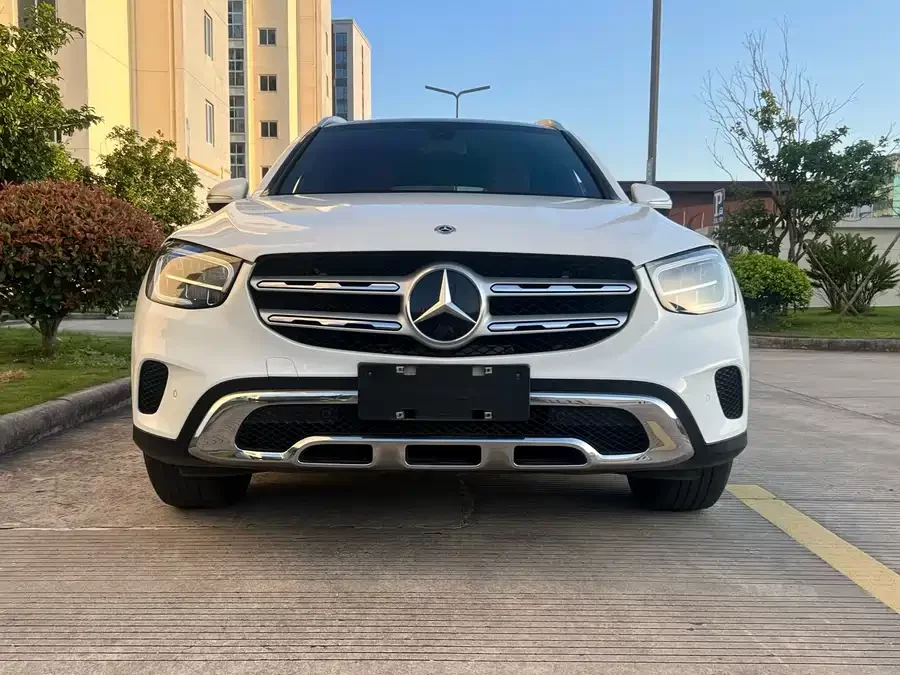 Mercedes Benz GLC
