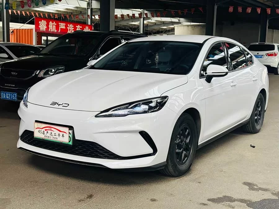 BYD seal 05 DM-i