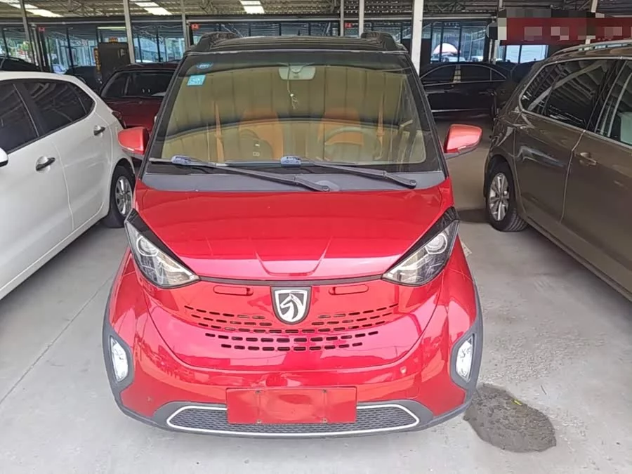 Baojun E100