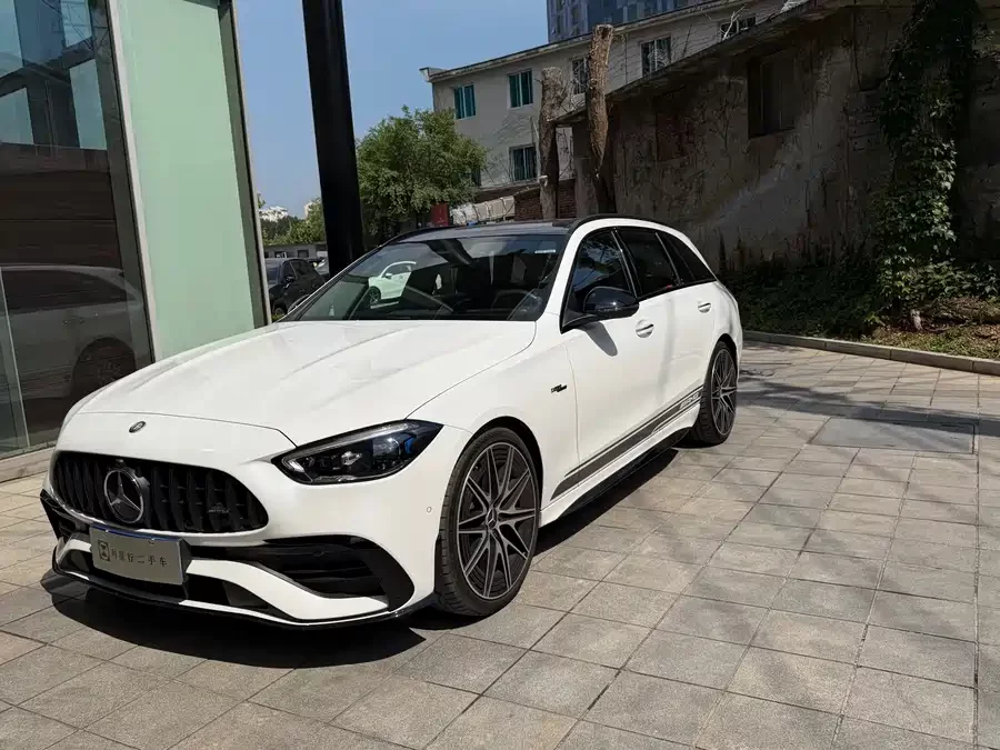 Mercedes Benz C-Class AMG