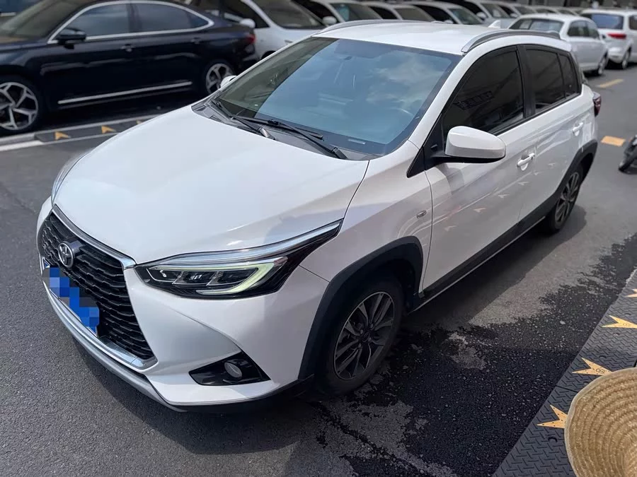 Toyota YARiS L