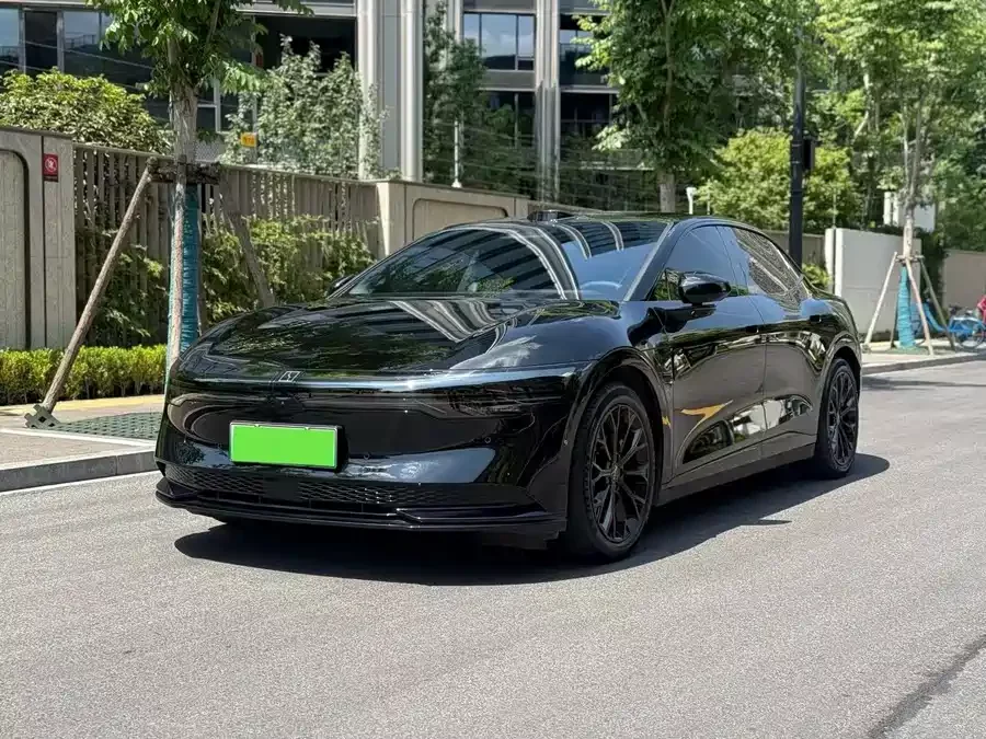 Zeekr 007
