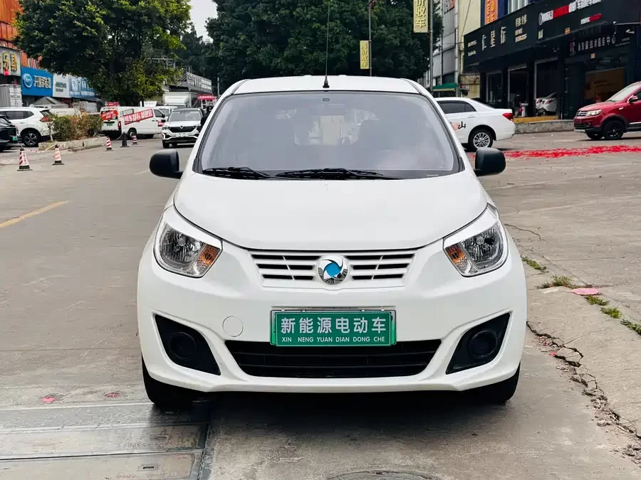 Dongfeng Junfeng ER30