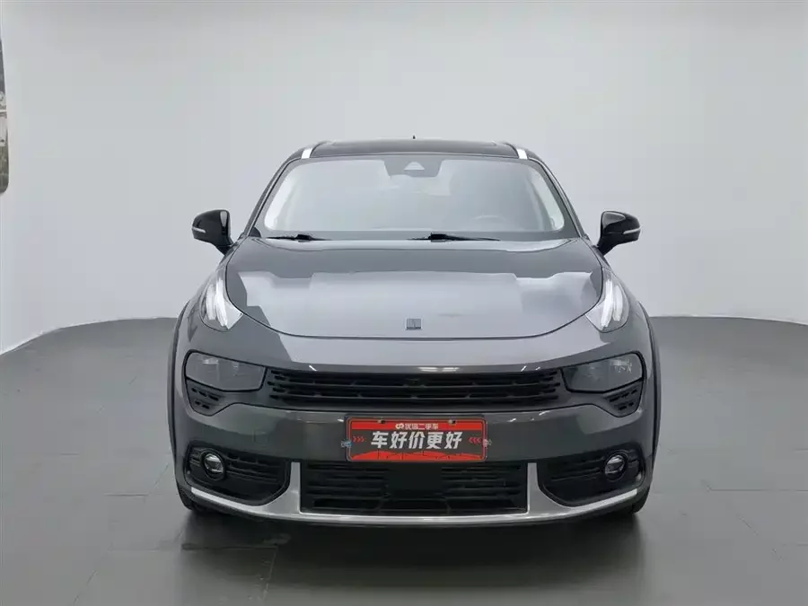 Lynk & Co 02