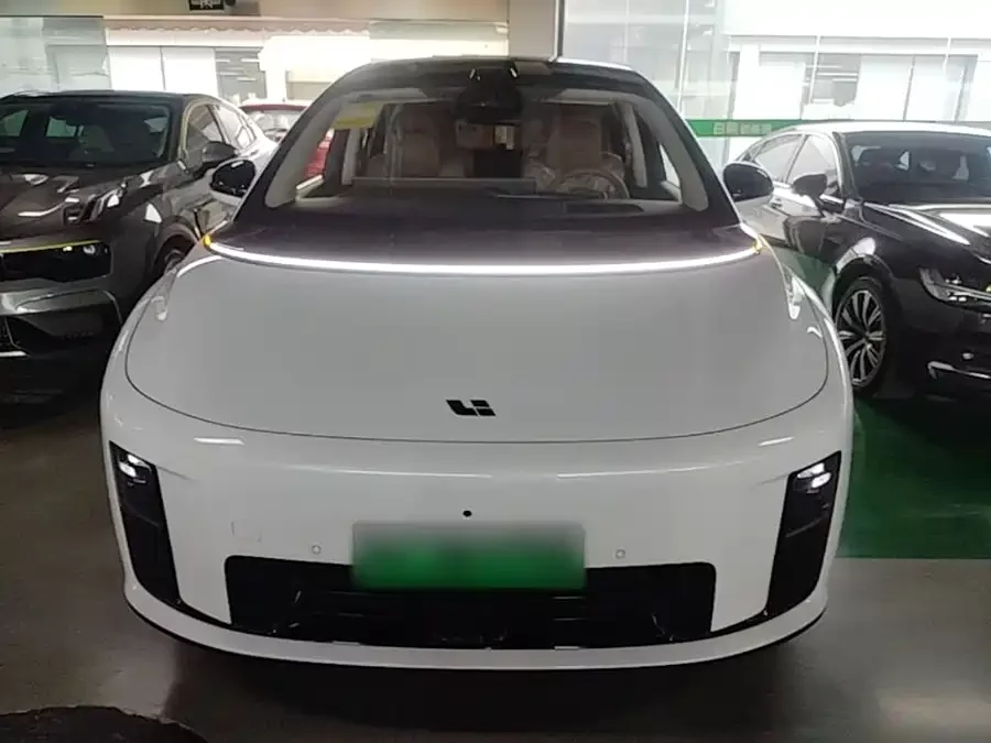 Li Ideal i8