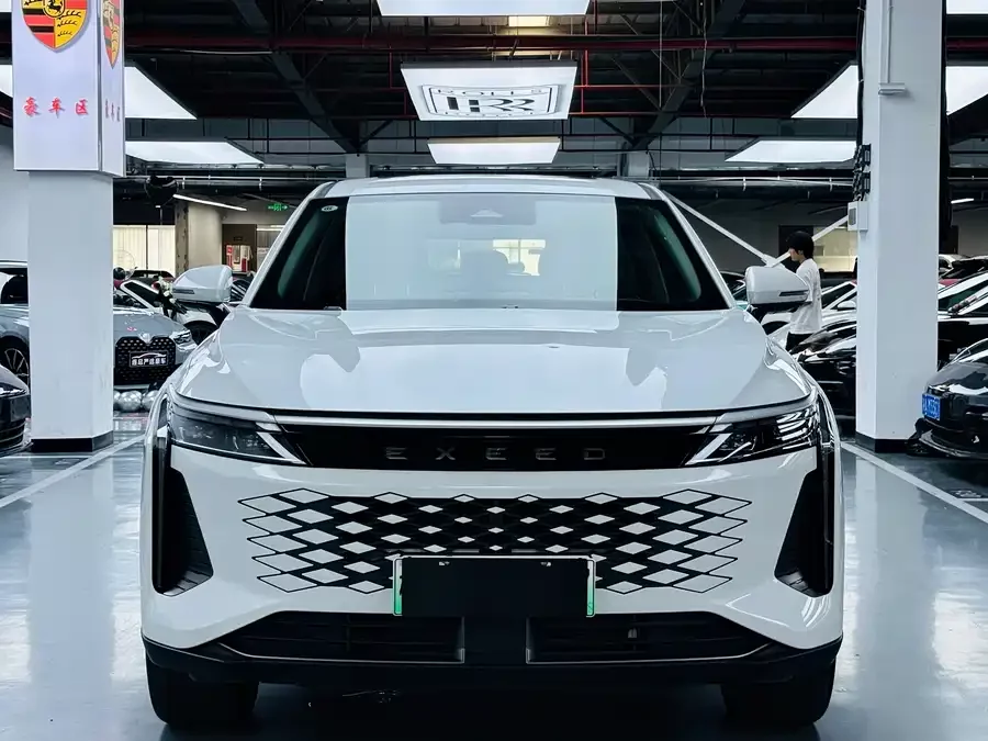 Exeed Yaoguang C-DM