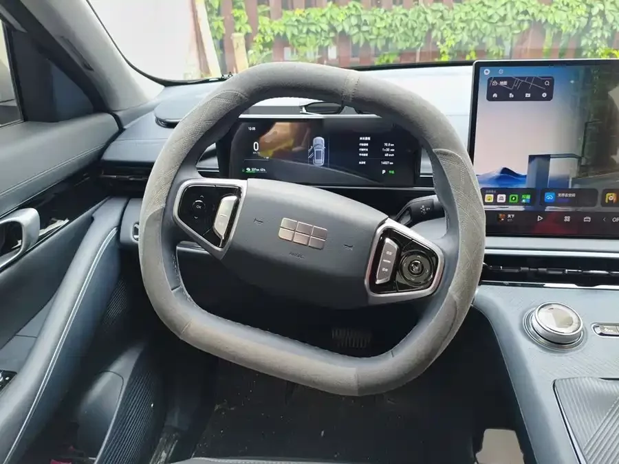Geely Galaxy E5