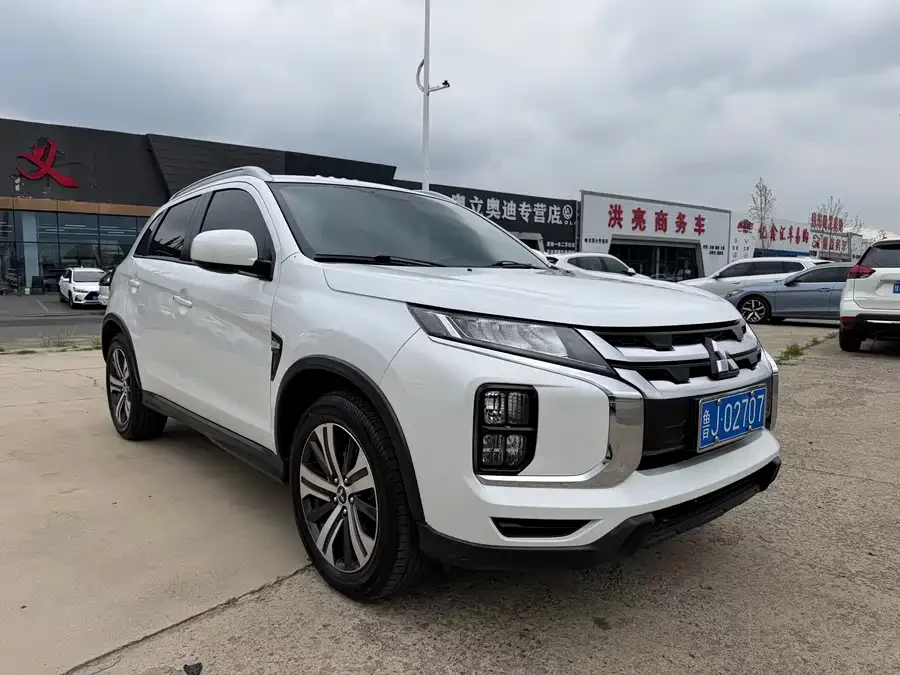 Mitsubishi ASX
