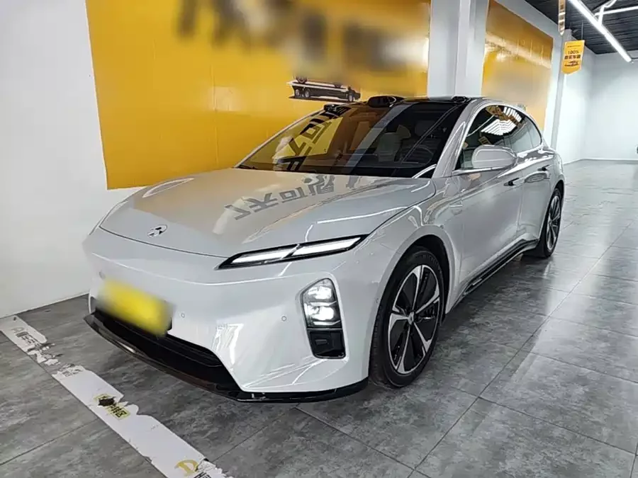 NIO ET5T