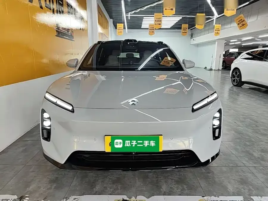 NIO ET5T