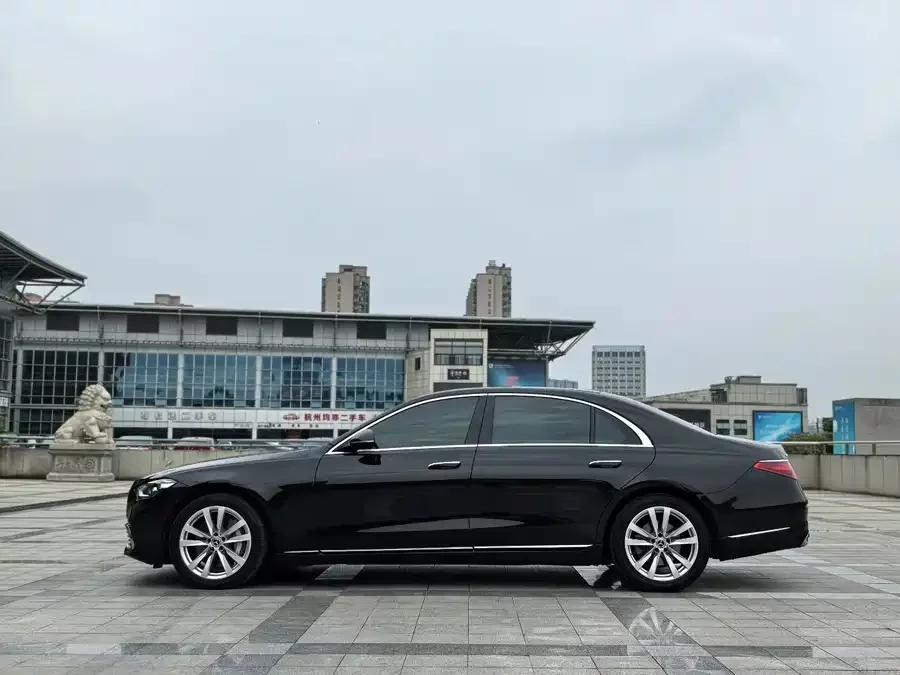 Mercedes Benz S class