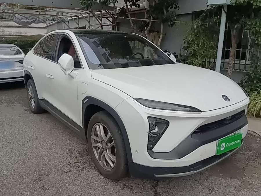 NIO EC6