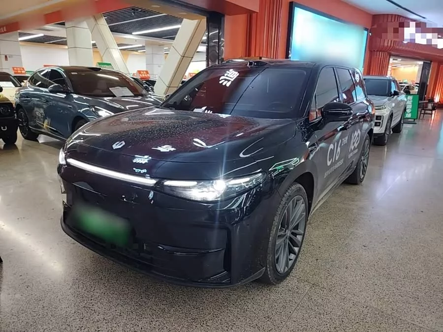 Leapmotor C16