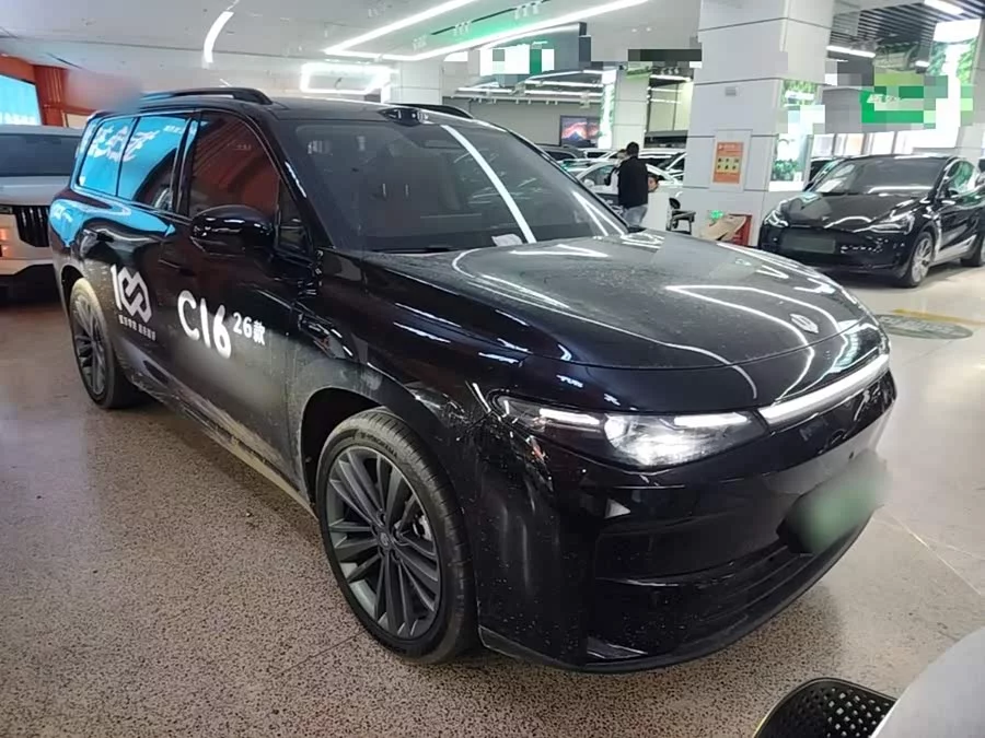 Leapmotor C16