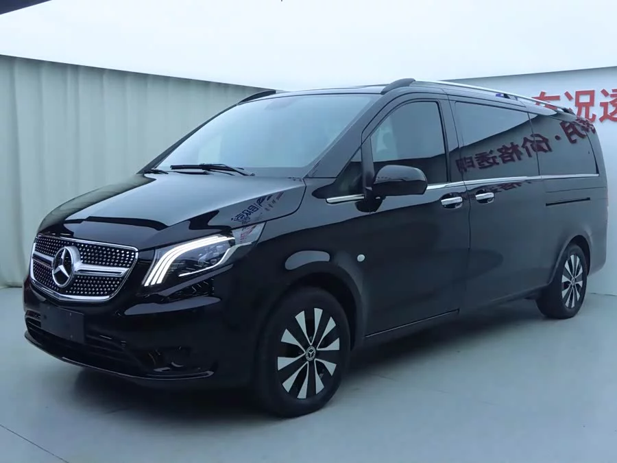 Mercedes Benz Vito