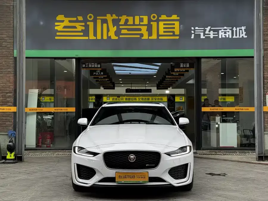 Jaguar XEL