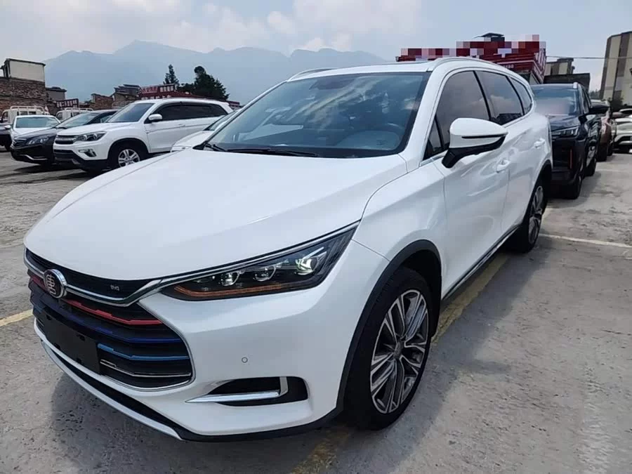 BYD Tang