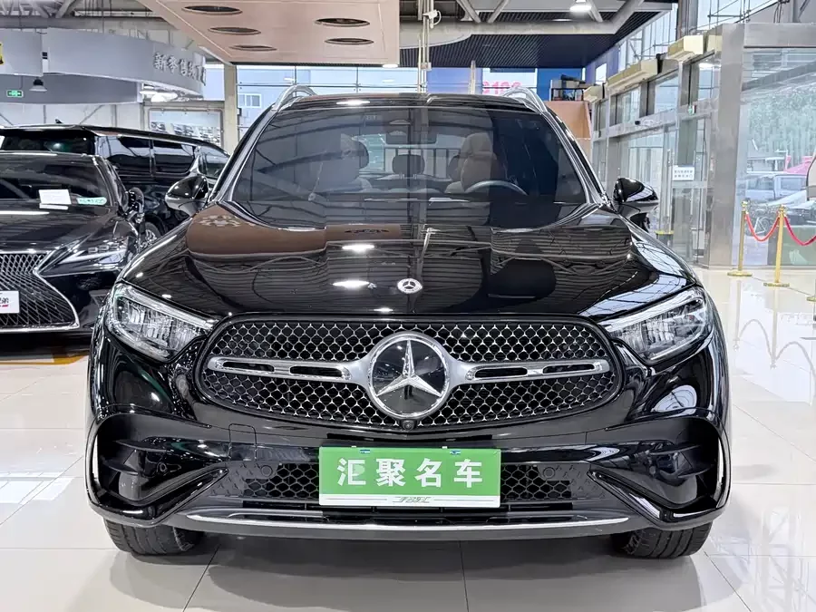 Mercedes Benz GLC