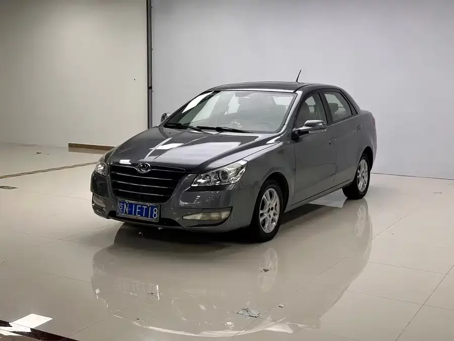 Dongfeng S30