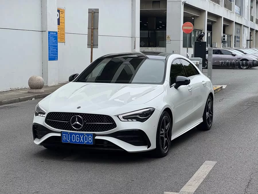 Mercedes-Benz CLA