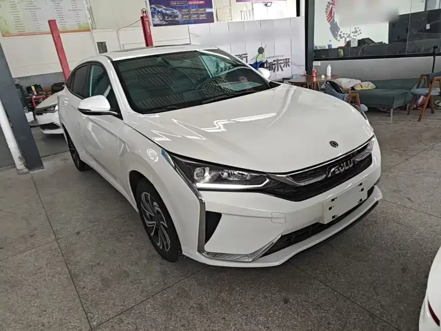 Dongfeng Yixuan