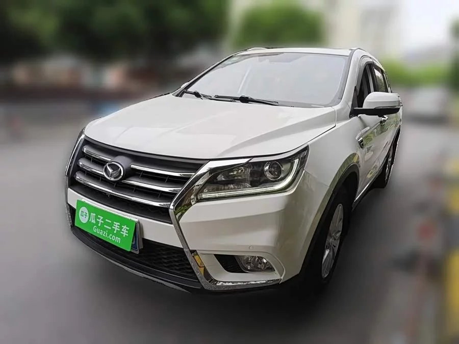 BAIC S6