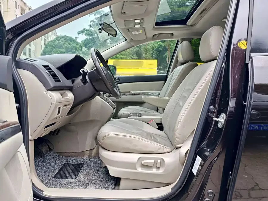 Mazda 8