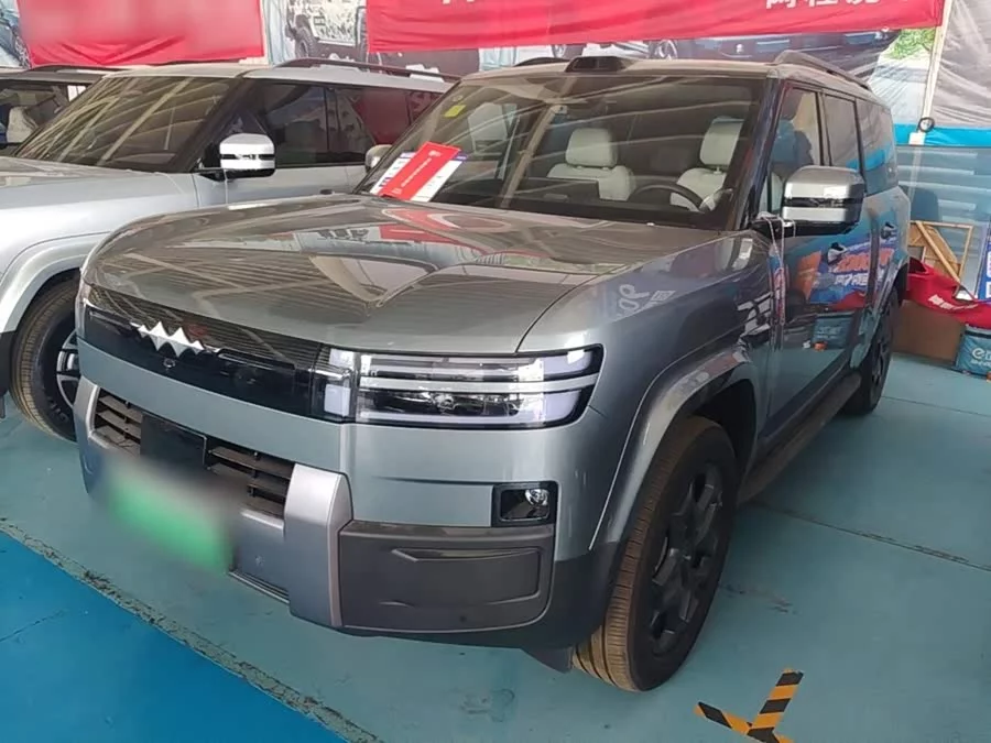 BYD Leopard Titanium 7