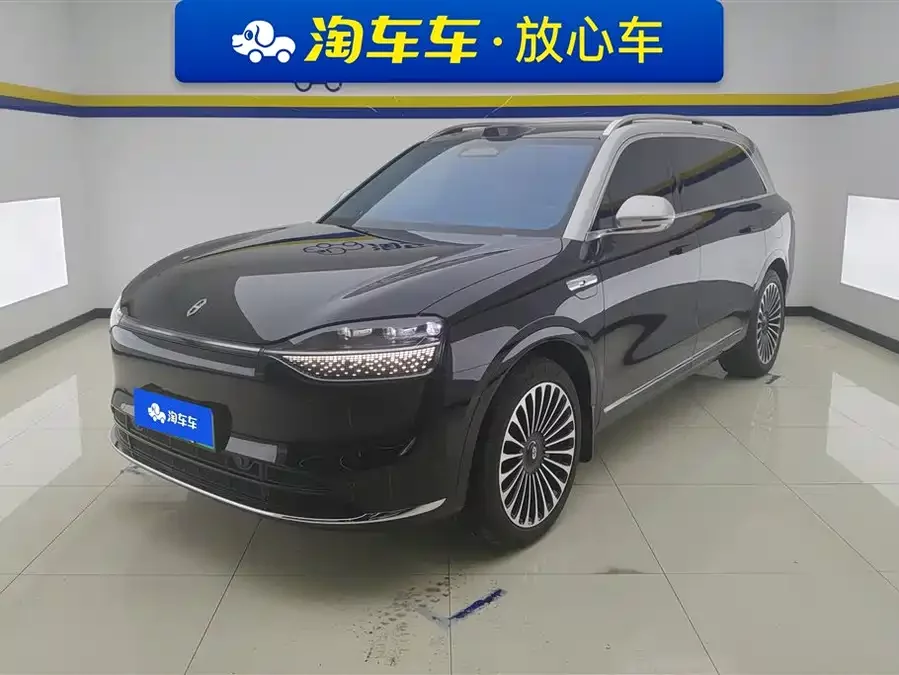 AITO Wenjie M9