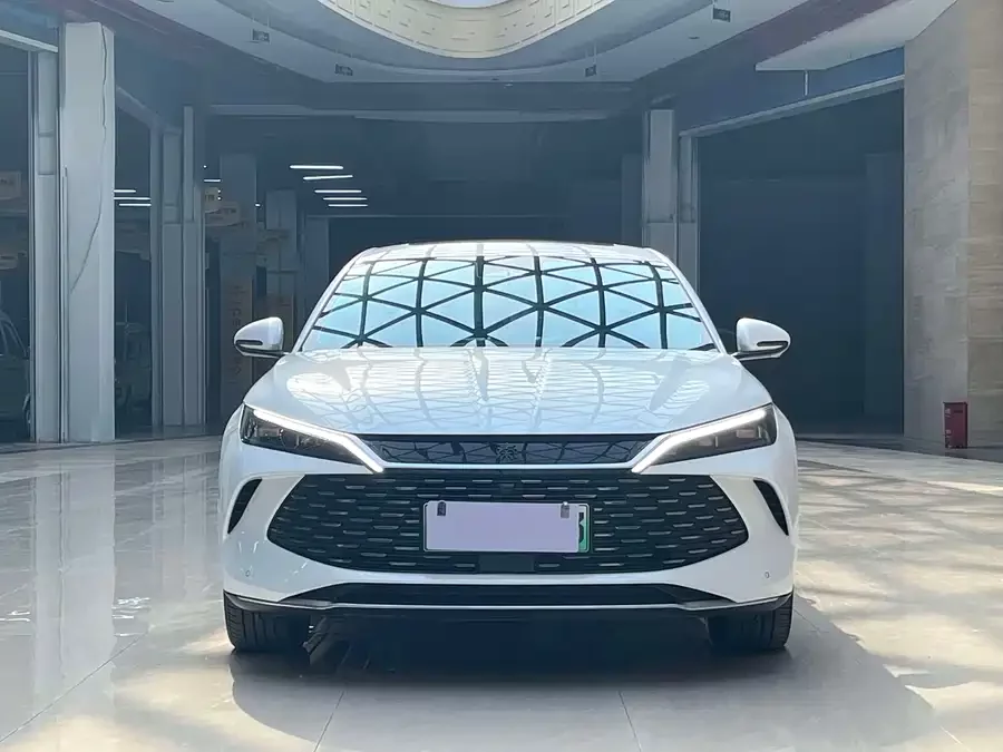 BYD Qin L