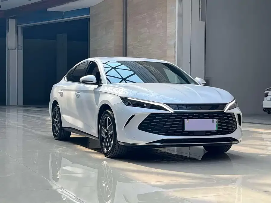 BYD Qin L