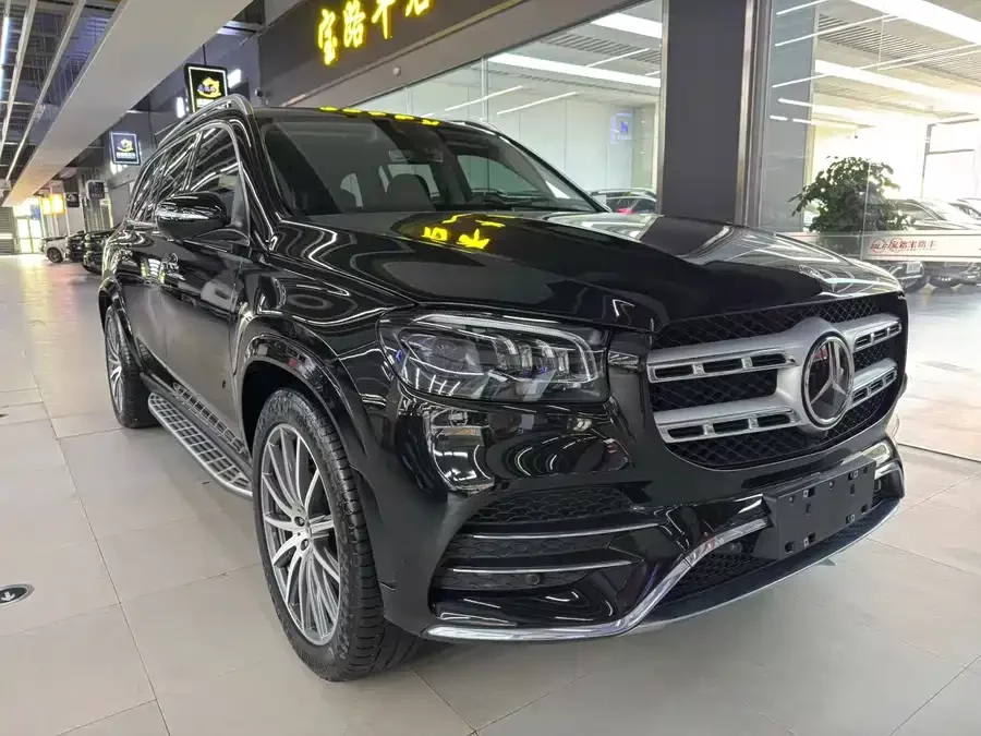 Mercedes Benz GLS